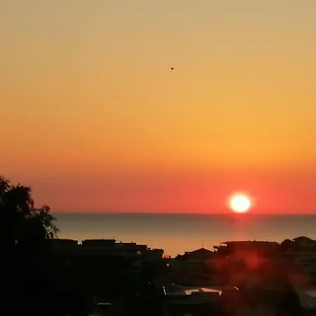 Διαμέρισμα Ampio Attico Vista Mare Tra Comfort E Tranquillita