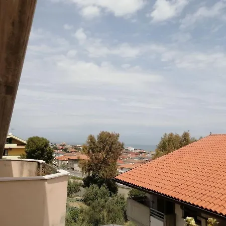 Ampio Attico Vista Mare Tra Comfort E Tranquillita شقة *