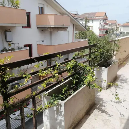 Ampio Attico Vista Mare Tra Comfort E Tranquillita Apartment *